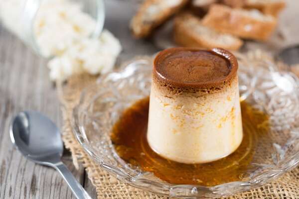 En el Día Mundial del Queso aprendé a hacer un sabroso flan de queso - Gastronomía - ABC Color