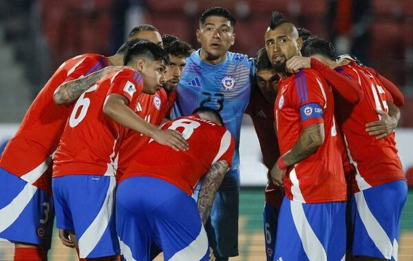 Versus / ¿Ya tiraron la toalla? Feroz crisis en Chile y apuntan a Ricardo Gareca