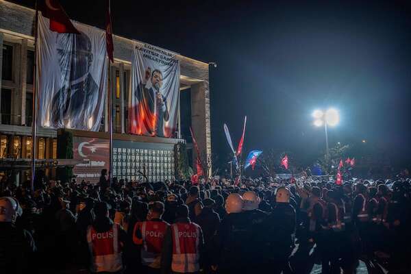 BBC denuncia expulsión de su periodista de Turquía, mientras siguen las protestas - Mundo - ABC Color