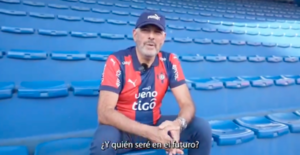 Versus / Muy emotivo: El tremendo mensaje de despedida de Zapag de Cerro