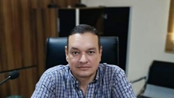 Juzgado dicta prisión para abogado que abofeteó a fiscalizadora del INTN