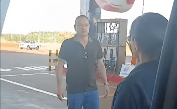 Juzgado dispone prisión preventiva contra abogado golpeador Walter Acosta