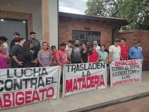 Paraguarí: Intendente promete título gratuito a vecinos de Ñuatí a cambio de respaldo a su gestión - Nacionales - ABC Color