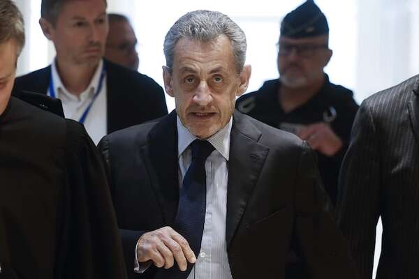 Fiscalía de Francia pide prisión para el expresidente Sarkozy - Mundo - ABC Color