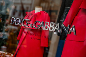 Dolce & Gabbana apuesta por la belleza para un futuro brillante y rentable | Internacionales | 5Días