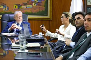 Ministerio de Trabajo e IPS analizan medidas para incrementar el empleo protegido por la seguridad social - .::Agencia IP::.