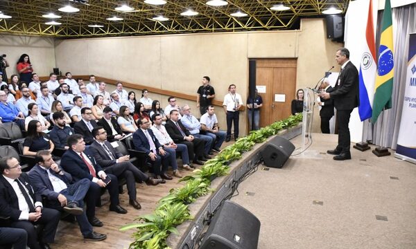 ITAIPU recibe el premio “IEEE Milestone” como Hito Mundial de la Ingeniería