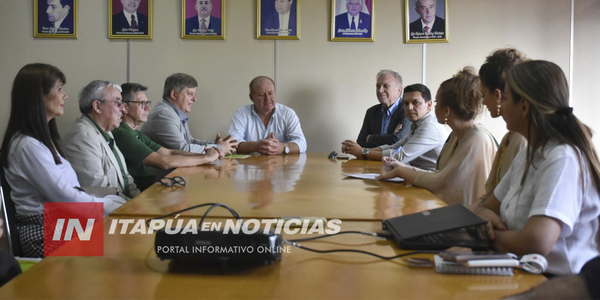 GOBERNADOR JAVIER PEREIRA RECIBIÓ A COMITIVA DE RÍO GRANDE DO SUL