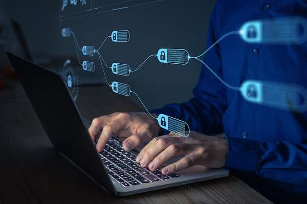 Paraguay otorga seguridad jurídica a la blockchain - Negocios - ABC Color