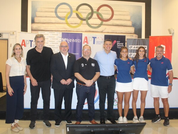 La APT presentó equipo para la copa Billie Jean King