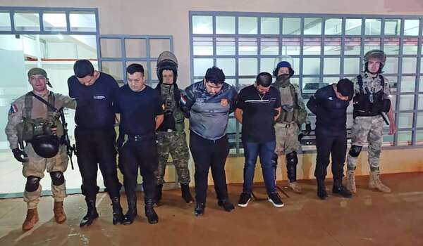 Fuga de cárcel de máxima seguridad: cinco guardias son imputados y podrían ir a prisión - Policiales - ABC Color