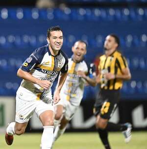 Torneo Apertura/Guaraní 1-Trinidense 3:  Triqui sale de empates - Fútbol - ABC Color