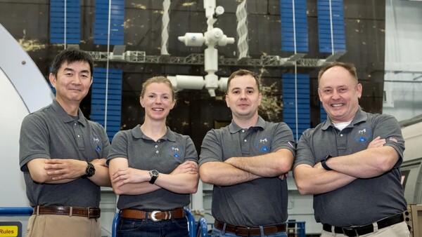 NASA anuncia una nueva tripulación para la EEI que viajará en julio