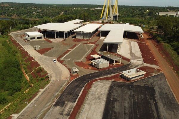 Obras complementarias del Puente de la Integración registra el 61% de ejecución - La Clave