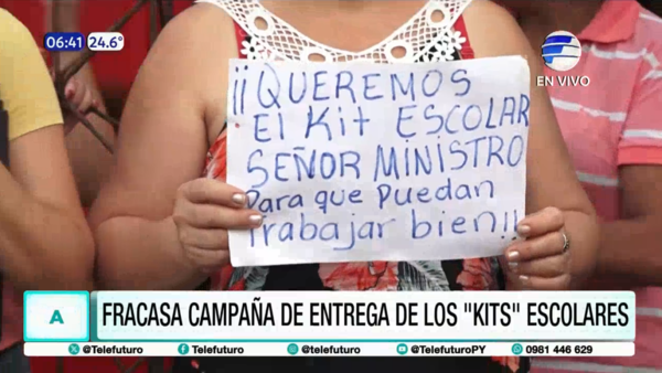 Fracasa entrega de kits escolares: Padres de Ypané protestan y exigen cumplimiento del MEC