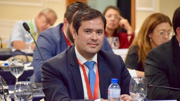 Aseguran que es llamativa la poca convocatoria de la movilización opositora - ADN Digital