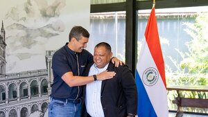 Santiago Peña lamenta muerte de fotógrafo de Presidencia: "Te vamos a extrañar"