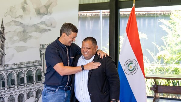 Santiago Peña lamenta muerte de fotógrafo de Presidencia: "Te vamos a extrañar"