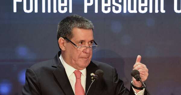 La Nación / Cartes fue el más aplaudido en conferencia antisemitismo en Israel, destaca embajador