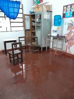 Escuela de Caacupé pide auxilio ante inminente derrumbe de un pabellón - Nacionales - ABC Color