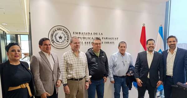 La Nación / Cartes visitó la embajada que su gobierno trasladó a Jerusalén