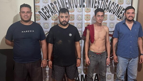 Tras persecución desde el Brasil, capturan en PJC a cuatro hombres con un vehículo robado