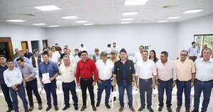 La Nación / Firman convenios para fortalecer el desarrollo agropecuario de la región