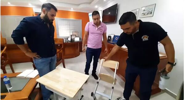 Miguel Prieto suspendió licitación irregular de pupitres