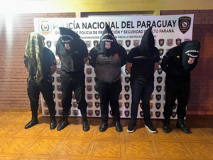 Imputan a cinco funcionarios penitenciarios por supuesta liberación de presos - Noticiero Paraguay