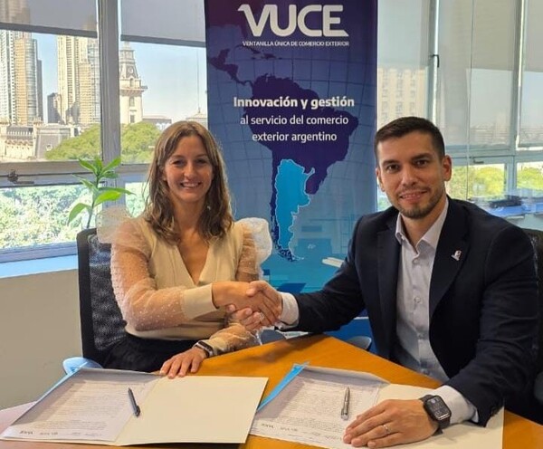 Argentina y Paraguay oficializan acuerdo para agilizar en ventanilla única paso de mercaderías en las fronteras