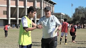 Versus / Olimpia se lleva al ojeador que descubrió a Julio Enciso, Diego Gómez y Rubén Lezcano 