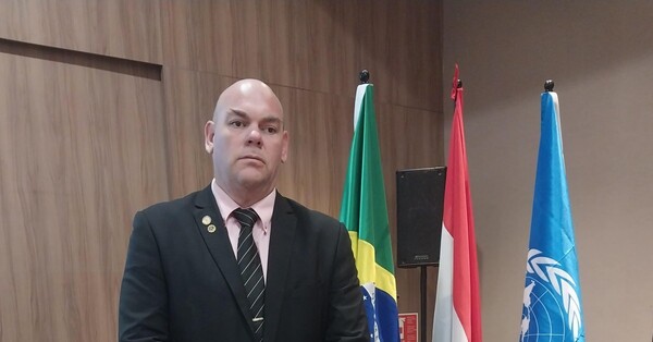El interventor de Minga Guazú renuncia después de aparecer en una foto comiendo con presos