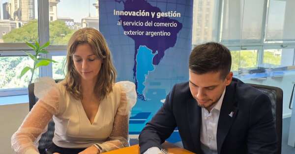 La Nación / Firman acuerdo para mayor eficiencia en circulación de mercaderías entre Paraguay y Argentina