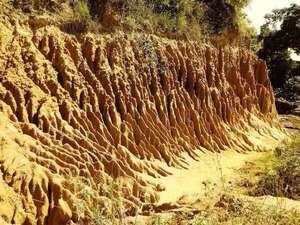 Las “Tierras Malas”, un paisaje extraordinario de la ciudad de Ypané - Nacionales - ABC Color