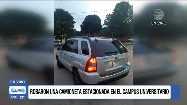 Robaron vehículo estacionado en el campus de la UNA