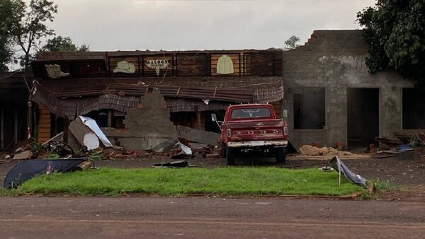 Fuerte temporal en Katueté deja cuantiosos daños materiales