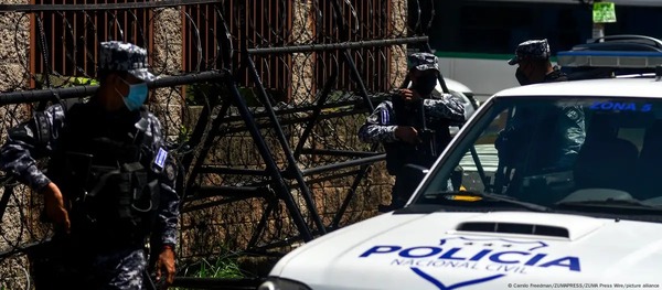 El Salvador: recuperan 11.000 casas usurpadas por pandillas - 1000 Noticias