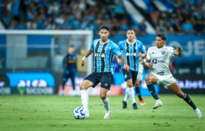 Versus / Duelo de paraguayos: Grêmio se impone a Mineiro en el arranque del Brasileirâo
