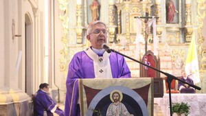 Cardenal cuestiona a los que se alejan de la compasión y siempre buscan "tajadas más jugosas y grandes"
