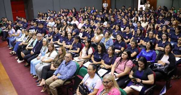 Realizan Congreso Azul para concienciar sobre el autismo en Ciudad del Este