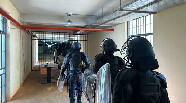 Interventores detectan presunto plan de fuga en cárcel de Minga Guazú - Noticiero Paraguay