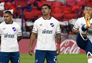 Versus / Brutal acción y roja a los dos minutos para Diego Polenta