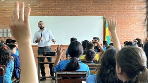 Sinafocal realiza charlas de prevención contra las drogas y el bullying en escuelas y colegios del país - .::Agencia IP::.