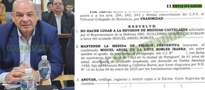 Tribunal mantiene prisión preventiva de Miguel Robles, por considerar que podría fugarse debido a la pena que recibió 