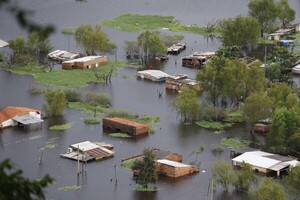 Unas 860 familias paraguayas en la frontera con Argentina quedan aisladas por las lluvias