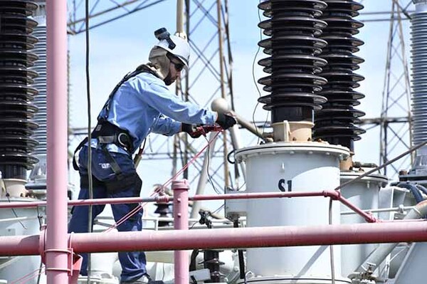 Modernizan pararrayos en autotransformador de la Subestación Margen Derecha de Itaipú | DIARIO PRIMERA PLANA