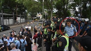 Liberales denunciarán a comisario que les impidió realizar una obra teatral frente a la Corte