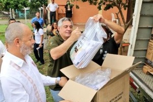 MEC entregó el 100% de los kits; empresas que no los distribuyeron serán sancionadas - ADN Digital