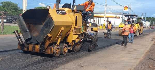 MOPC refuerza mejoras en la ruta PY01 con miras a la Semana Santa - .::Agencia IP::.