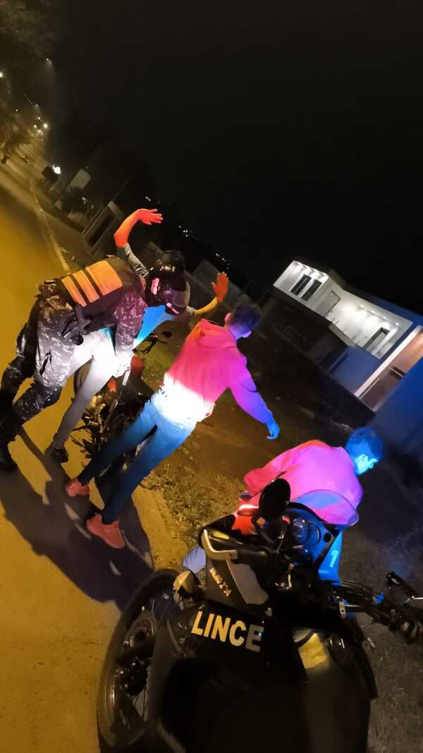 Grupo Lince despliega patrullaje preventivo en barrios de Encarnación